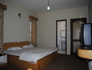 Hotel Welcome Residency Srīnagar Eksteriør bilde